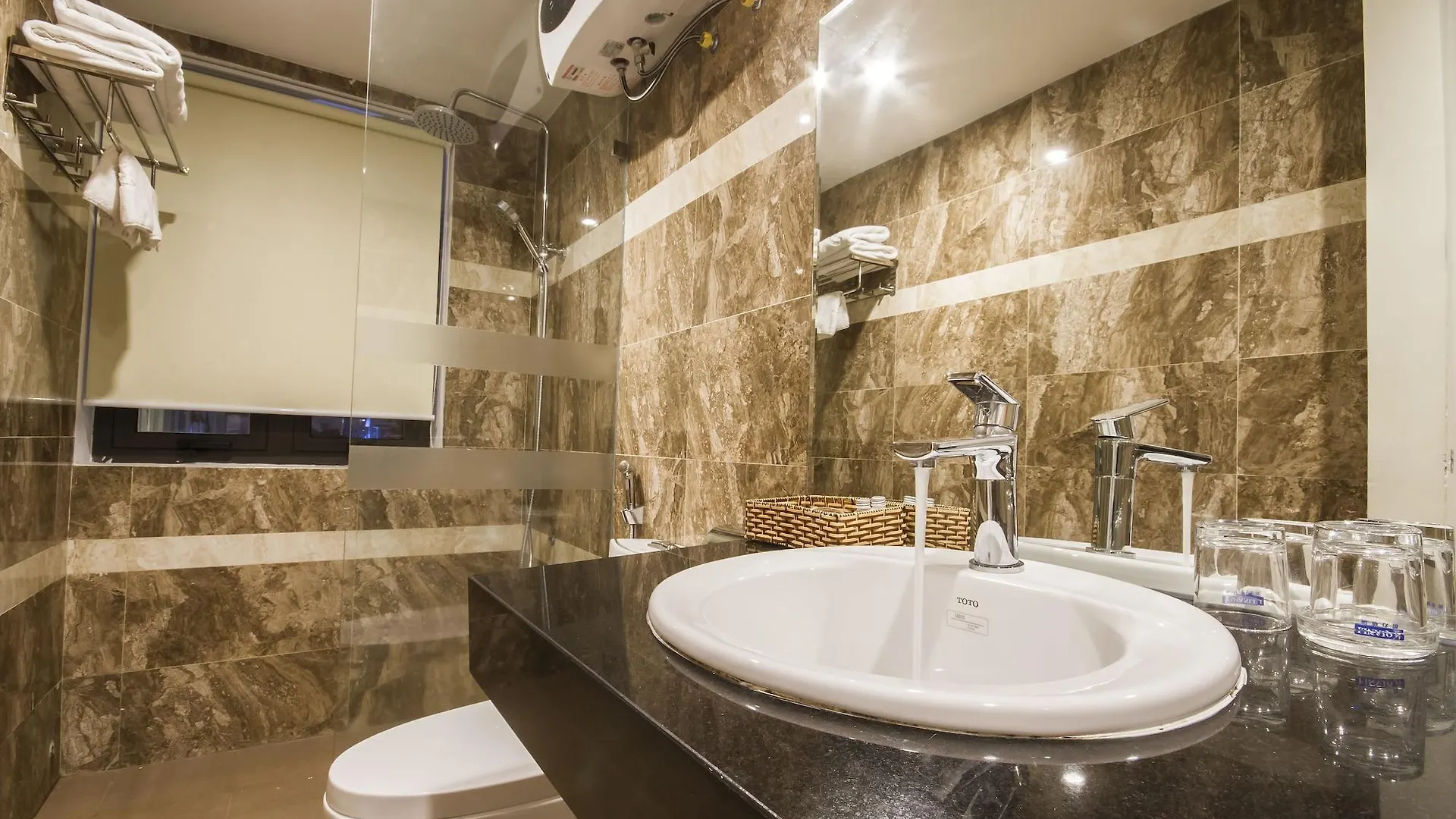 ***  Ngoc Bich Hotel Da Nang Vietname